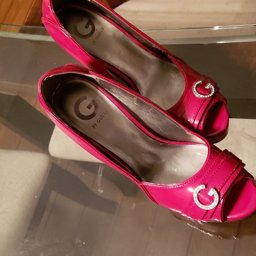 Shoes - Picture 2 of 4